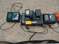 Laders makita - afbeelding 1 van  4