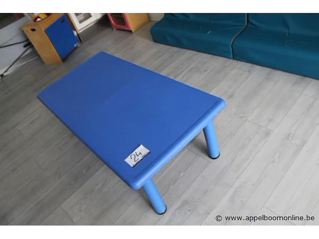 Lage tafel - afbeelding 1 van  1