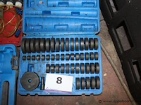 Lager en keerring drijver set - afbeelding 1 van  2