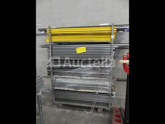 Lager strips - afbeelding 1 van  3