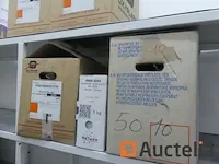 Lakpoeder overblijfsel - afbeelding 6 van  21