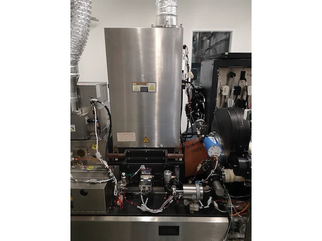 Lam rainbow tcp 9600se ii standalone with dsq - 150mm plasma etch - afbeelding 14 van  17