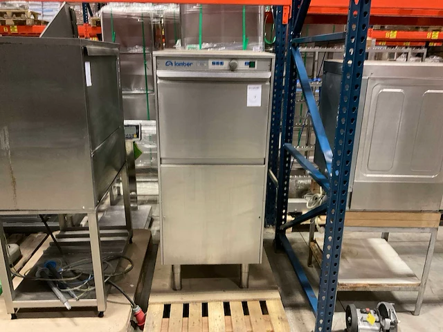 Lamber korvenvaatwasmachine - afbeelding 1 van  5