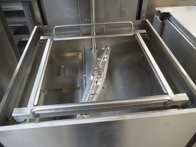 Lamber - afbeelding 3 van  6