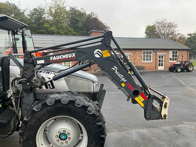 Lamborghini 1300 dt premium 4-wheel drive tractor - 2000 - afbeelding 17 van  35