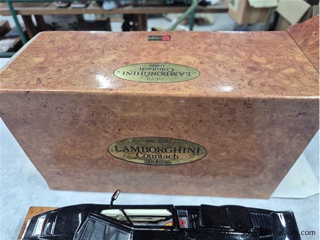 Lamborghini countach 1988 - afbeelding 3 van  3