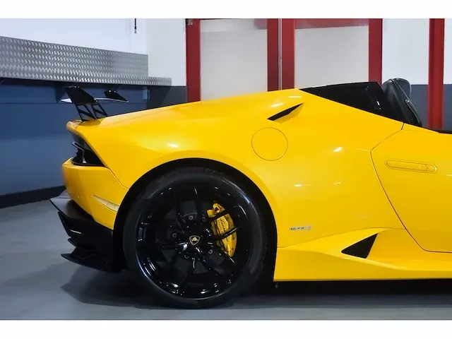 Lamborghini huracan spyder 610-4 - 2016 - afbeelding 11 van  97