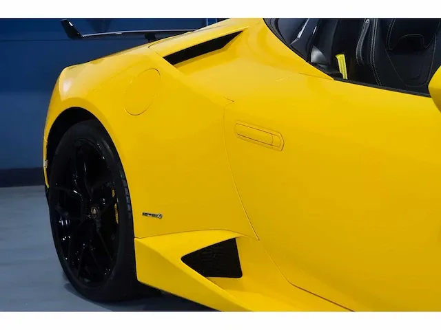 Lamborghini huracan spyder 610-4 - 2016 - afbeelding 18 van  97