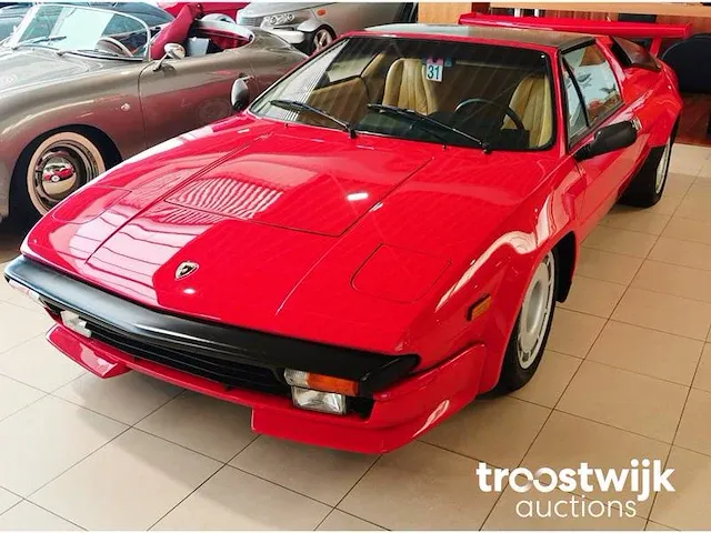 Lamborghini jalpa p350 v-8 - afbeelding 1 van  33