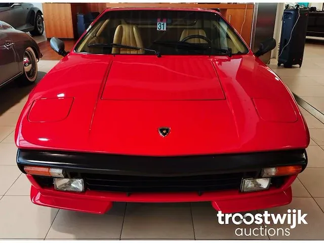Lamborghini jalpa p350 v-8 - afbeelding 31 van  33