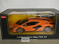 Lambourgini rc - afbeelding 1 van  4