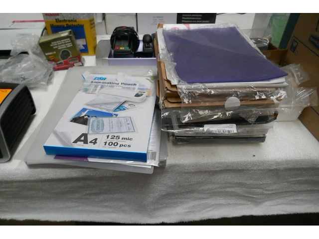 Lamineerapparaat fellowes + printer hp - afbeelding 4 van  4
