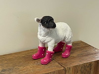 Lammetje met roze botjes h33cm - afbeelding 1 van  2