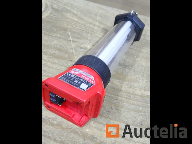 Lamp milwaukee m18 ll led - afbeelding 1 van  3