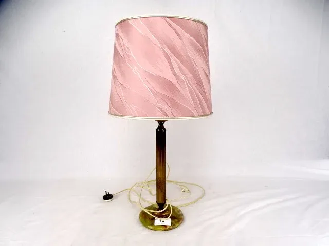 Lamp op marmeren voet - afbeelding 1 van  3