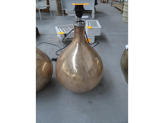 Lamp zonder kap - afbeelding 1 van  1