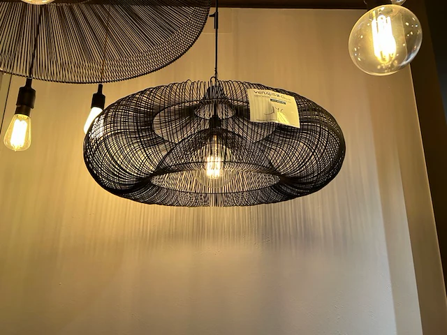 Lamp - afbeelding 1 van  3