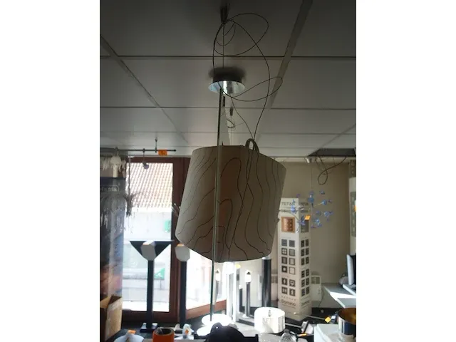 Lamp - afbeelding 2 van  2