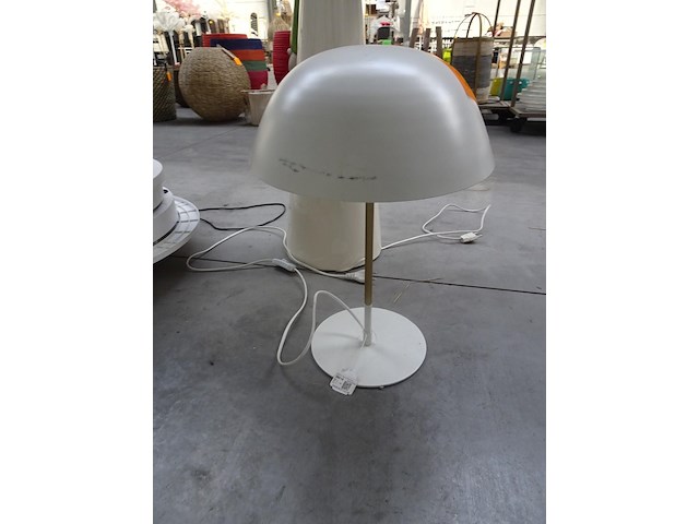 Lamp - afbeelding 1 van  1