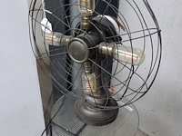 Lamp - afbeelding 1 van  1