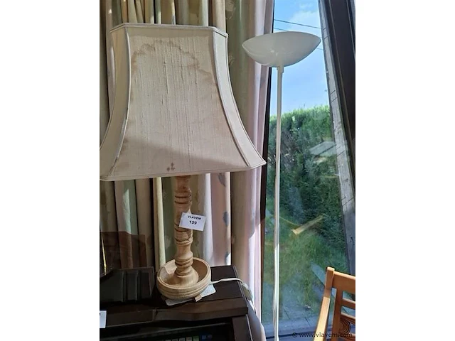 Lampadaire - afbeelding 1 van  2