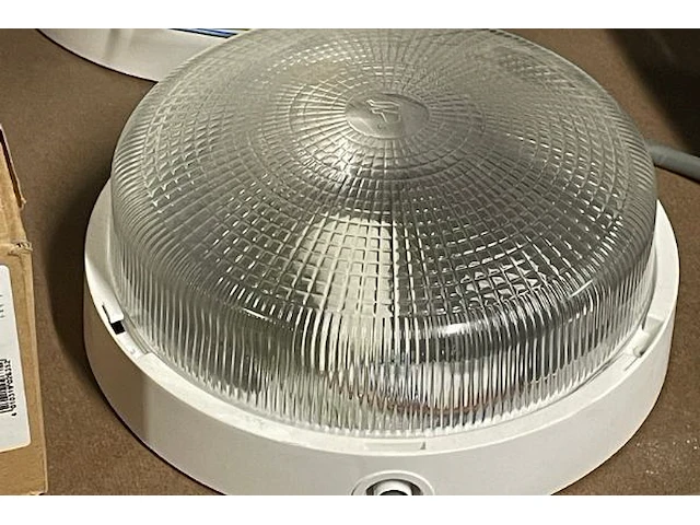 Lampen en armaturen - afbeelding 12 van  13