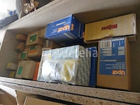 Lampen, hardware, ... - afbeelding 6 van  11