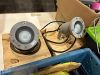 Lampen, kabels, spots, gereedschap, verf - afbeelding 3 van  6