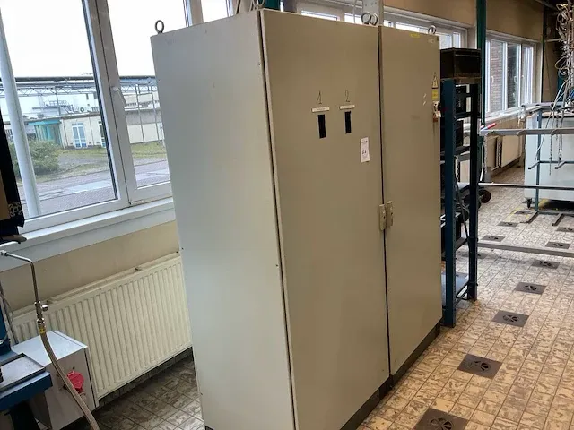 Lampen produktie unit - afbeelding 3 van  14