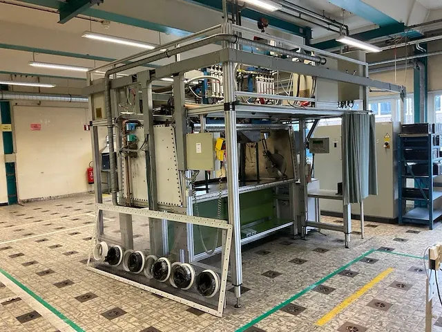 Lampen produktie unit - afbeelding 1 van  14