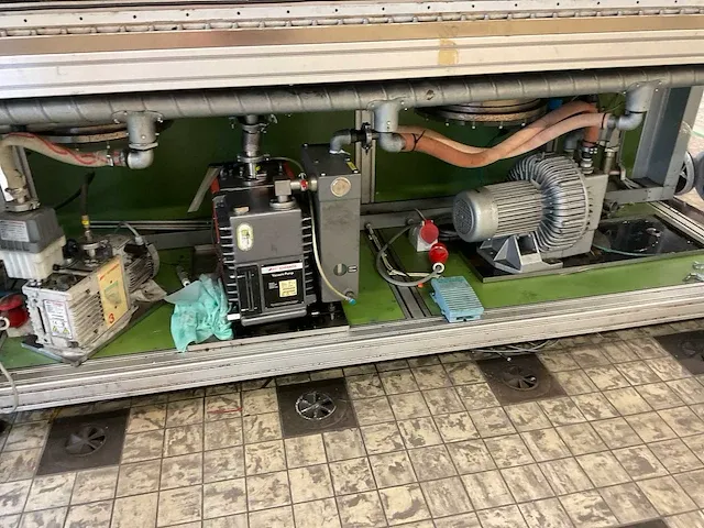 Lampen produktie unit - afbeelding 11 van  14