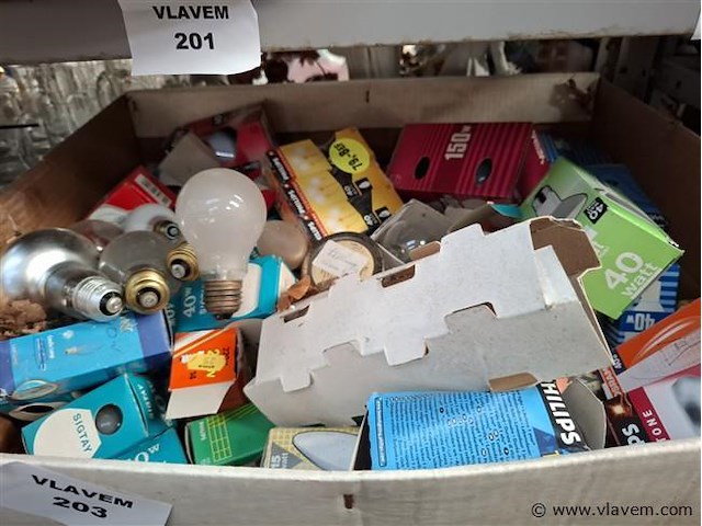 Lampen - afbeelding 3 van  3