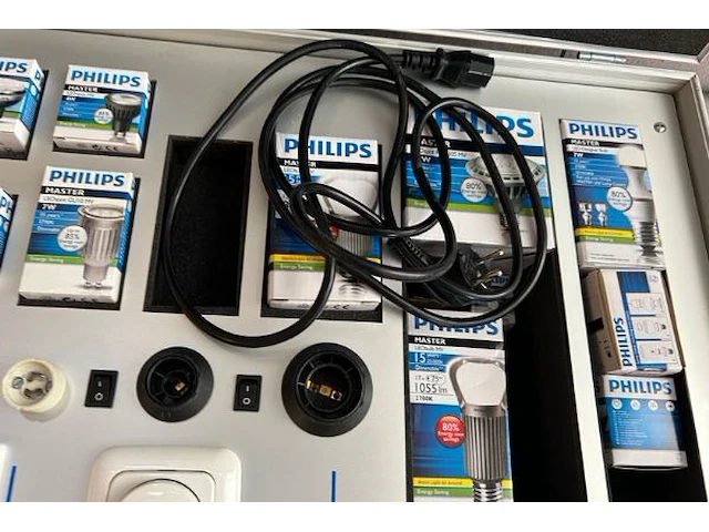 Lampentestkist philips - afbeelding 4 van  4
