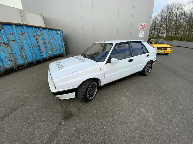 Lancia - delta integrale v8 - oldtimer - afbeelding 5 van  31