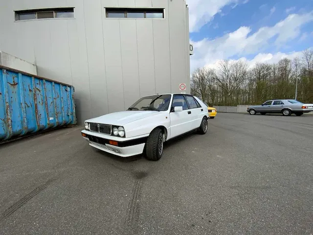 Lancia - delta integrale v8 - oldtimer - afbeelding 1 van  31