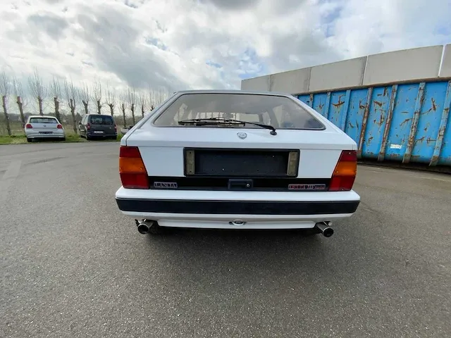 Lancia - delta integrale v8 - oldtimer - afbeelding 31 van  31