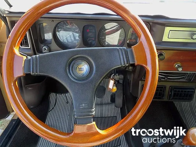 Lancia beta coupé 1300 - afbeelding 36 van  55