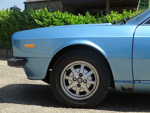 Lancia beta spider 2000 - afbeelding 4 van  55