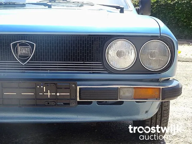 Lancia beta spider 2000 - afbeelding 3 van  55