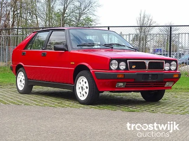 Lancia delta gt 1600 - afbeelding 5 van  60