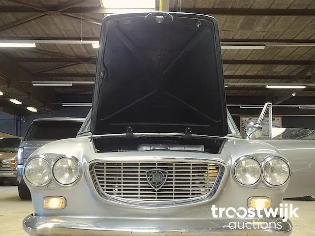 Lancia flavia vignale - afbeelding 39 van  49