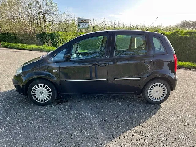 Lancia musa 1.3 jtd airco - afbeelding 8 van  11