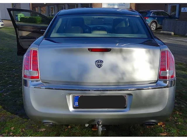 Lancia thema 3.0 v6 crd - afbeelding 25 van  31