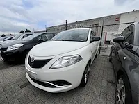 Lancia ypsilon silver fire evo 69, 2016 - afbeelding 1 van  18