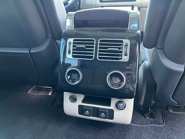 Land rover - 2021 - voque - personenauto - afbeelding 28 van  53