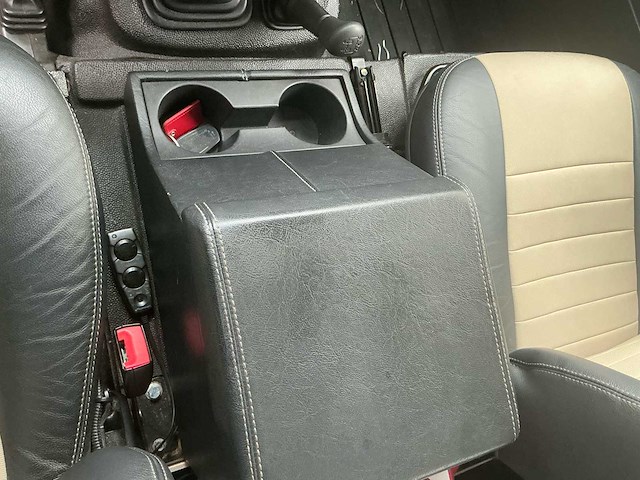 Land rover 90 van lichte vracht - afbeelding 20 van  52