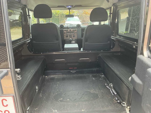 Land rover 90 van lichte vracht - afbeelding 35 van  52