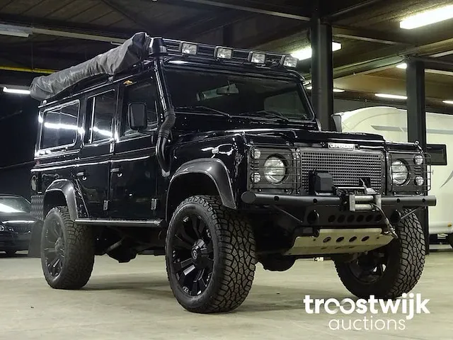 Land rover defender 110 's' (custom, lichte vracht) - afbeelding 51 van  52