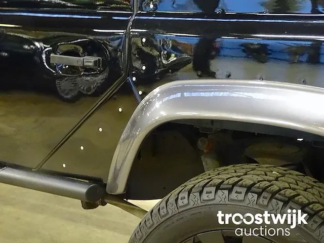 Land rover defender 110 's' (custom, lichte vracht) - afbeelding 7 van  52