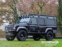 Land rover defender 110 's' (custom, lichte vracht) - afbeelding 12 van  52
